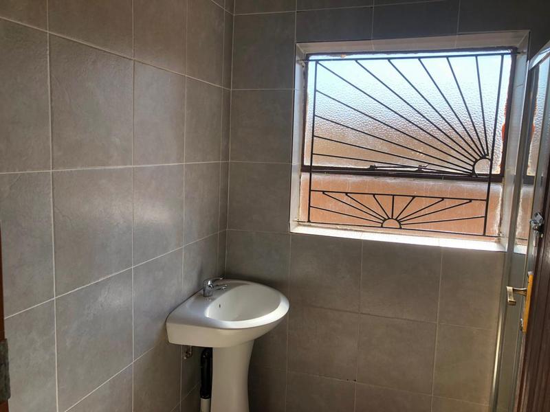 4 Bedroom Property for Sale in Mabopane North West